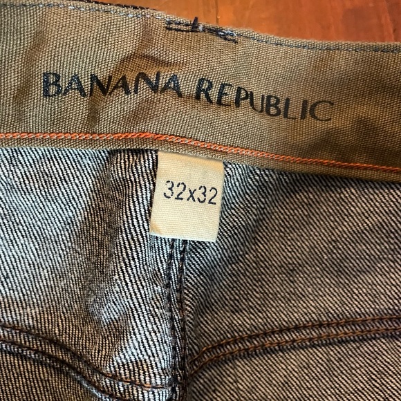 NWTs Banana Republic Men’s Vintage Straight Jeans - Size 32 - Picture 3 of 4